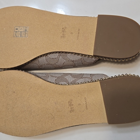 Coach Women's Beige Slingback Flats - Picture 3 of 3